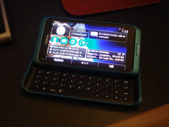 The E7 shown with keyboard